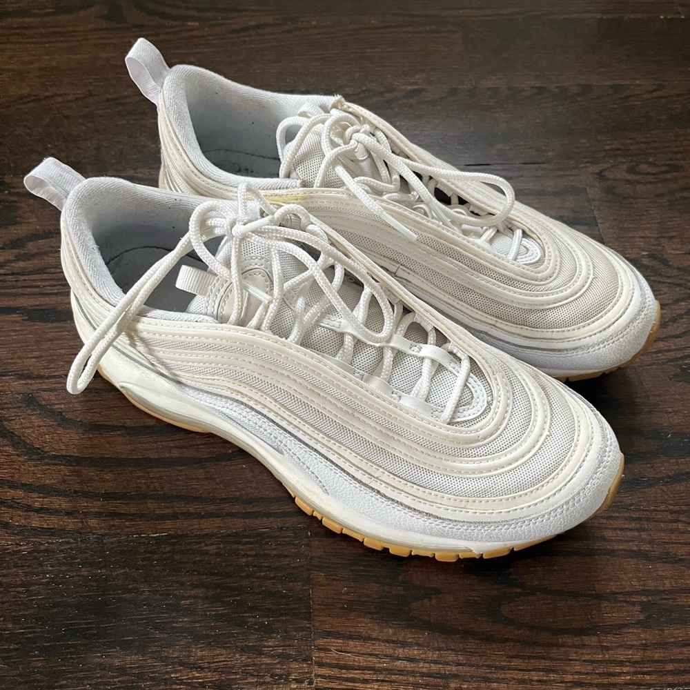 Nike Air Max in White with Gumsole